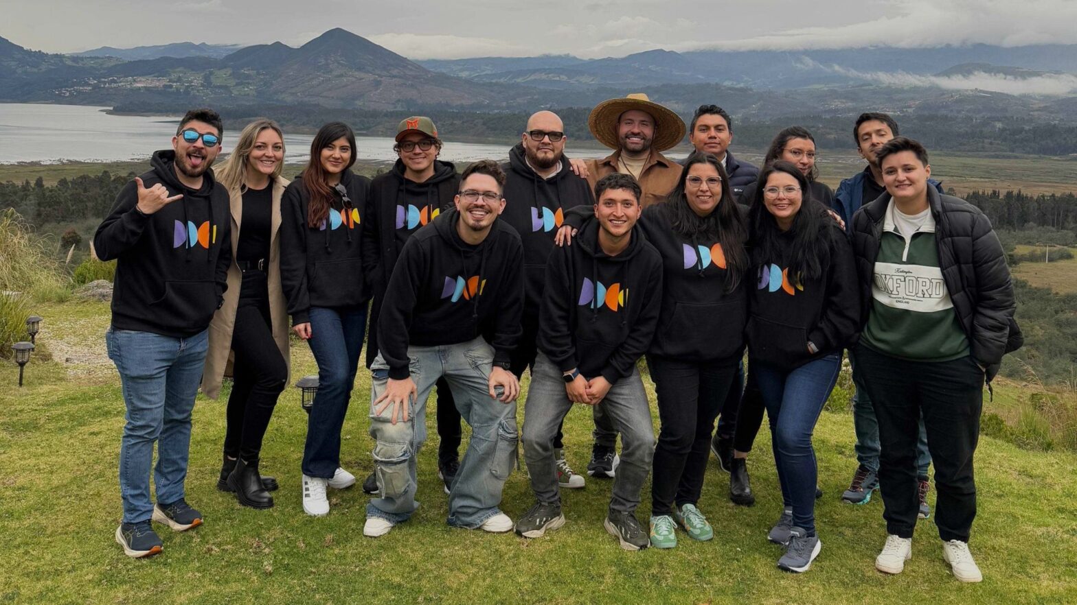 REM cumple años: más de una década conectando marcas con el futuro (y esto recién comienza)