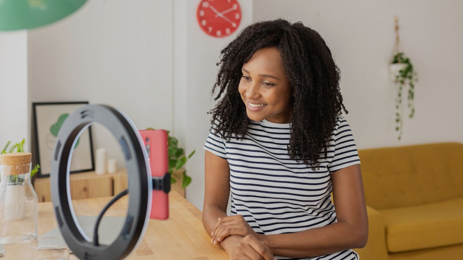 Marketing B2B en TikTok y Reels: cómo usar contenido corto sin perder credibilidad